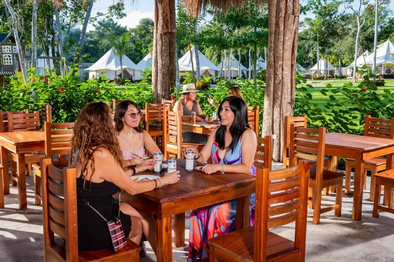 Xakluum Eco Glampings Otel Puerto Morelos Meksika