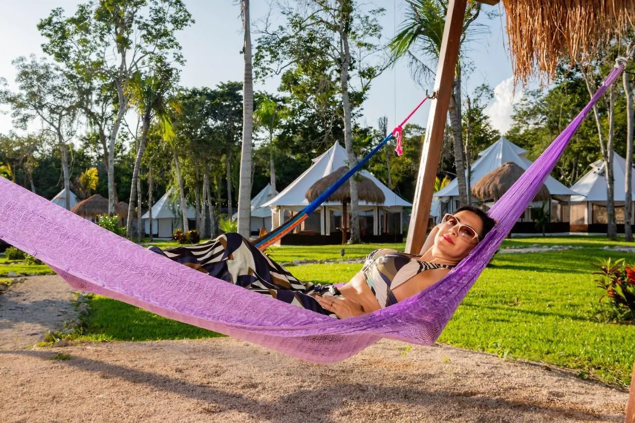 Kamp alanı Xakluum Eco Glampings Otel Puerto Morelos Meksika