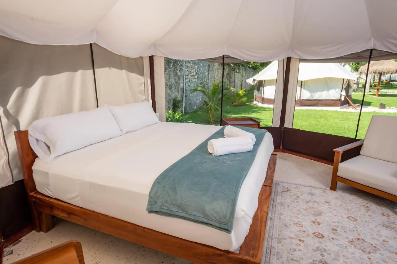 Hotel Xakluum Eco Glampings à Puerto Morelos Camping