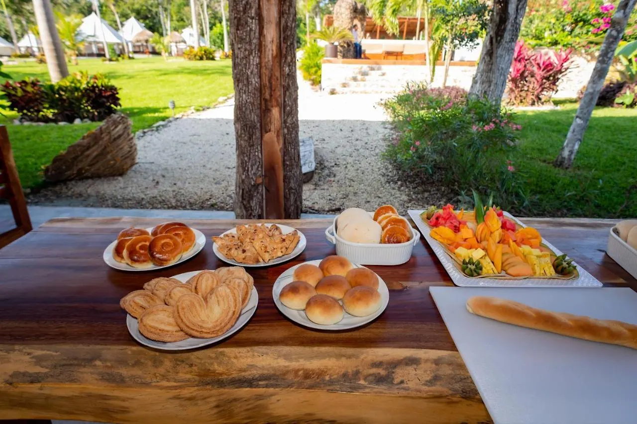 Hotel Xakluum Eco Glampings à Puerto Morelos Mexique