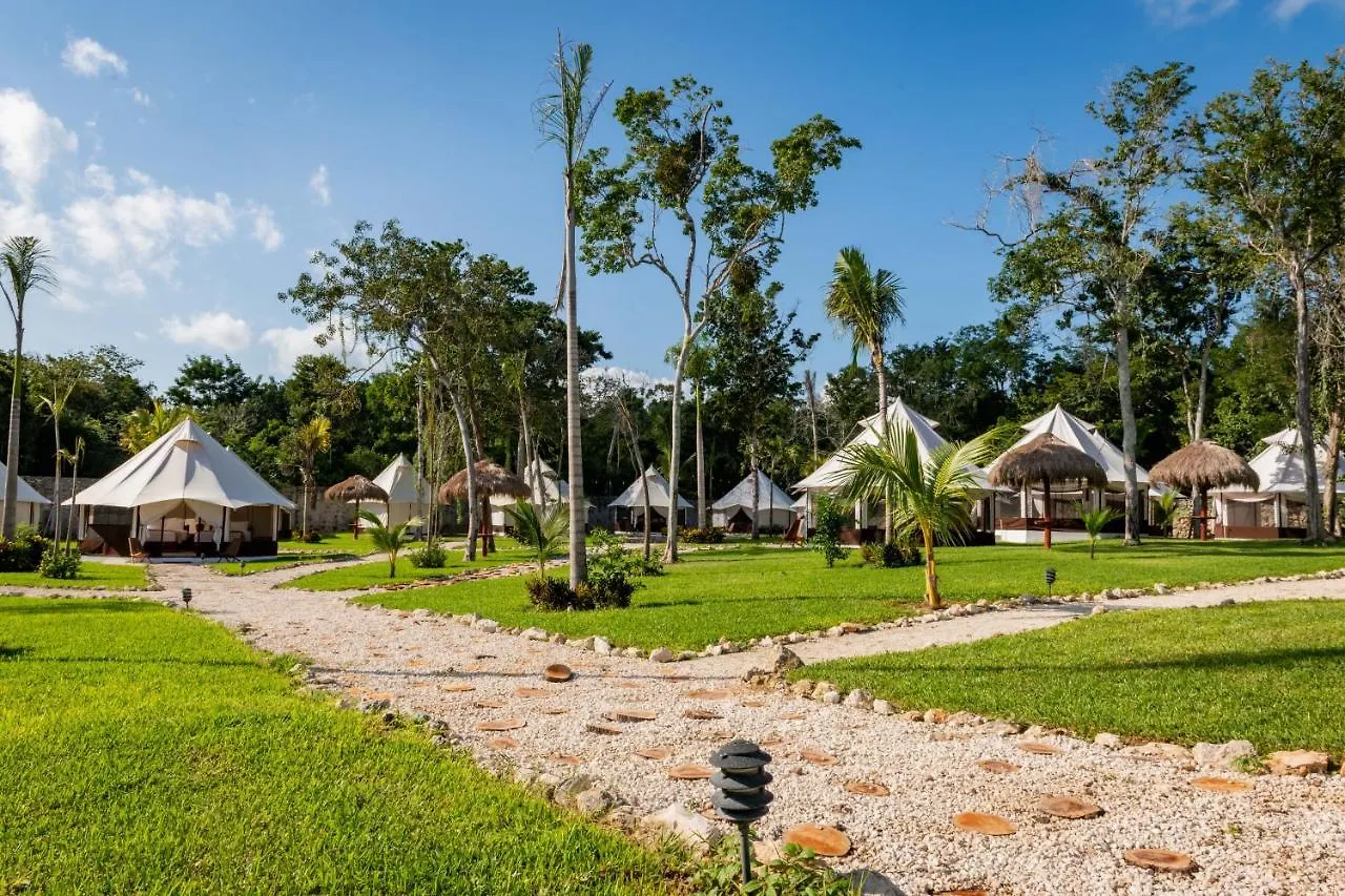 Hotel Xakluum Eco Glampings à Puerto Morelos Camping