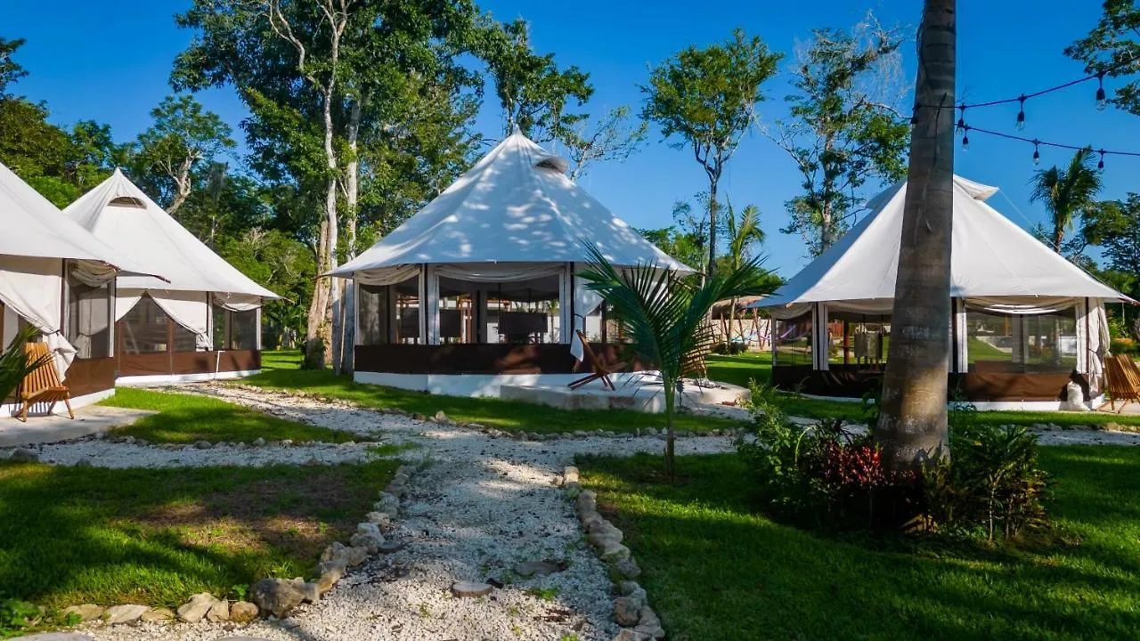 Camping Hotel Xakluum Eco Glampings à Puerto Morelos